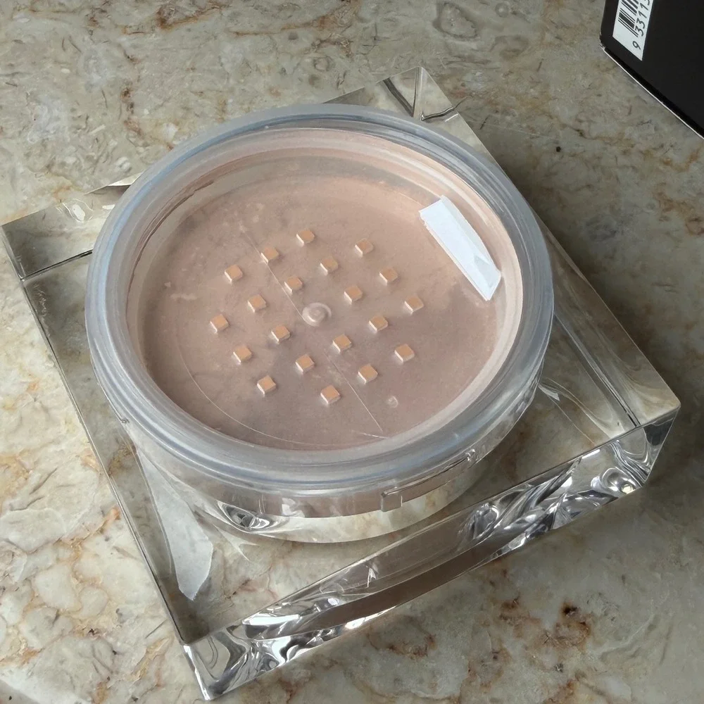 BECCA Soft Light Blurring Powder 10g Golden Hour Luminous Setting Powder NEW